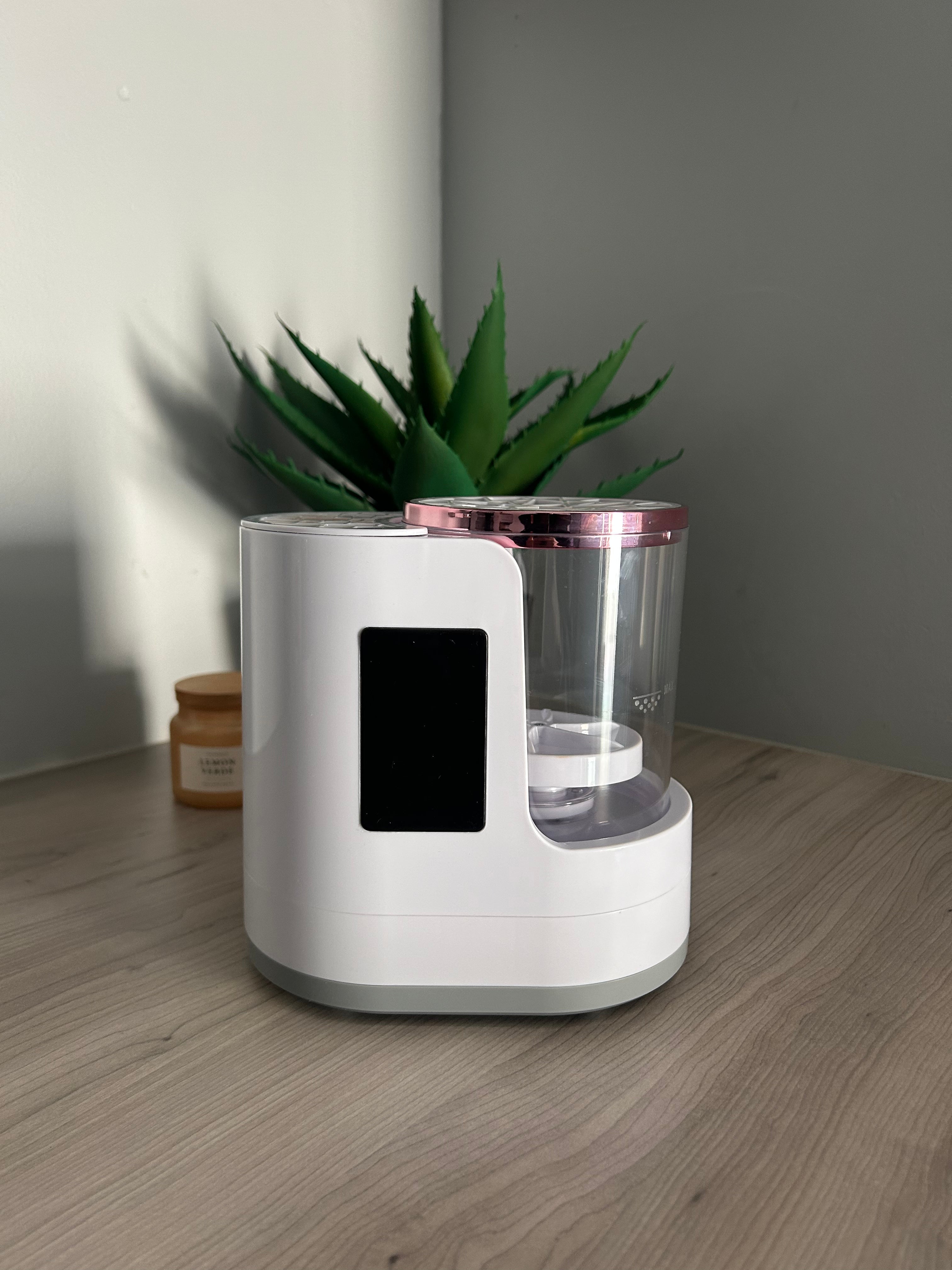 Electric Make-Up Brush Cleaner